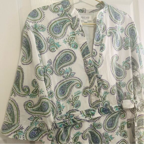 BEAU & RO Paisley Wrap with 3/4 sleeves. - Picture 5 of 16